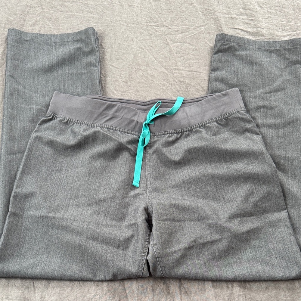 Figs Livingston scrub pants